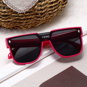 Rose red gray flakes