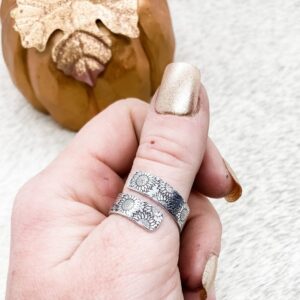 Wholesale Vintage Sunflower Open Ring Silver Electroplated Metal Boutique Resale Jewelry
