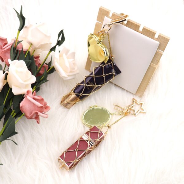 oly-4d0375f6fed26a8b7b44d3bb258c0da9 Wholesale Metal Mesh Pouch Bag Charm Keychain Trendy Personalized Design for Everyday Use