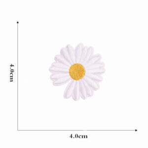 White Daisy 4cm