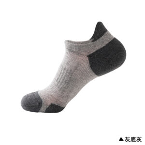 Gray on gray / One size fits all 38-44