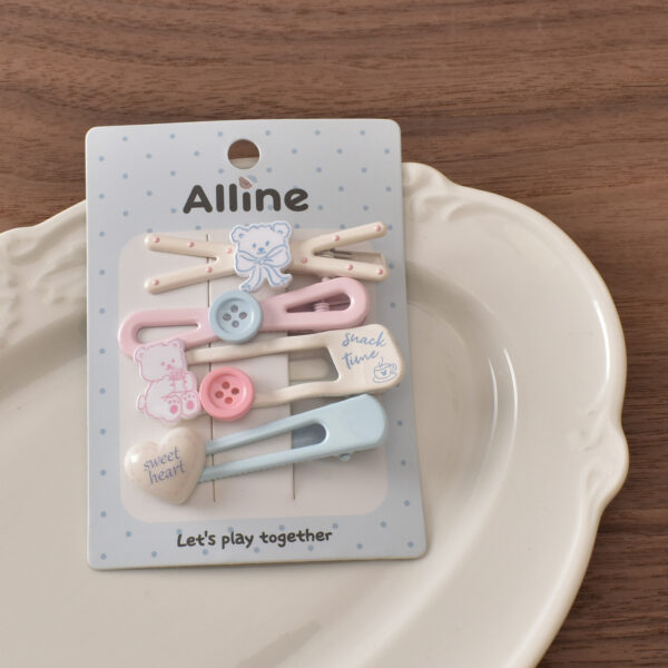oly-4fe42f05fa59726ef239f80d22792954 Wholesale Teddy Bear Acrylic Hair Clips 4 Piece Blue Cross Skateboard Design, Everyday Use Hair Accessory, Gift