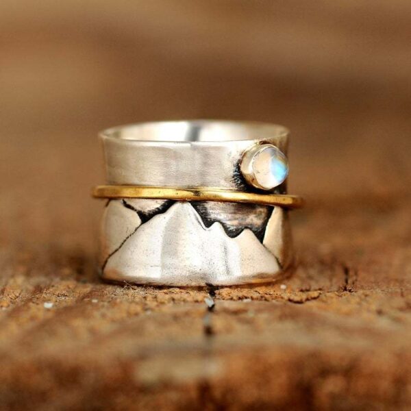 oly-502a698c16e025a18a5056140643c8a4 Wholesale Vintage Style Alloy Moonstone Ring Geometric Wedding Jewelry Accessory