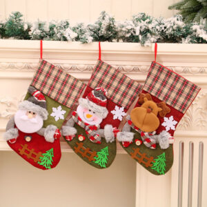 oly-5059960428d2b7083669e3cd698b5d54 Wholesale European Style Large Plaid Christmas Stocking Cloth Gift Bag for Holiday Decor