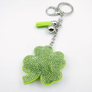 oly-5061ca5e69965913cb8649f6eaec339d Wholesale Leather Keychain with Clover Rhinestone Design Trendy Gift for Car or Bag Accessory