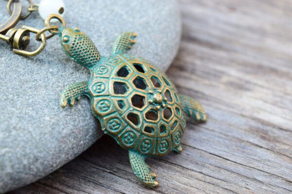 oly-52f9125edffaecc353edd8dfda213afe Wholesale Shiny Dark Turtle Design Alloy Bronze Keychain Fashion Accessory Gift