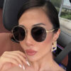 Wholesale Trendy Oval Metal Frame Sunglasses UV400 Gold Gray Lenses Fashion Accessory