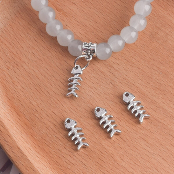 oly-537b3fe8a69d53e53c67c9fae37f3768 Wholesale Chic Fishbone Pendant Alloy DIY Fashion Accessory for Jewelry Making