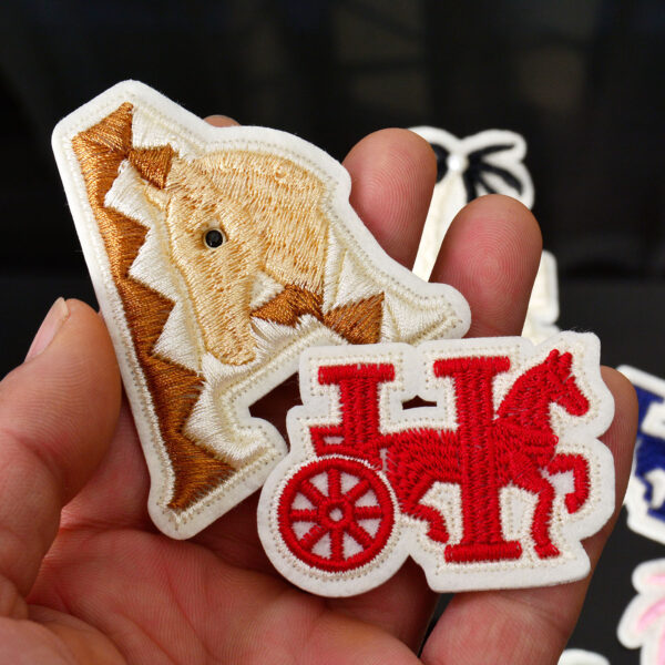 oly-54d9a5ca4185a3a5fb7d8172a777cf91 Wholesale Chic Horse Letter A Embroidered Patch Polyester DIY Craft for Towel and Clothing