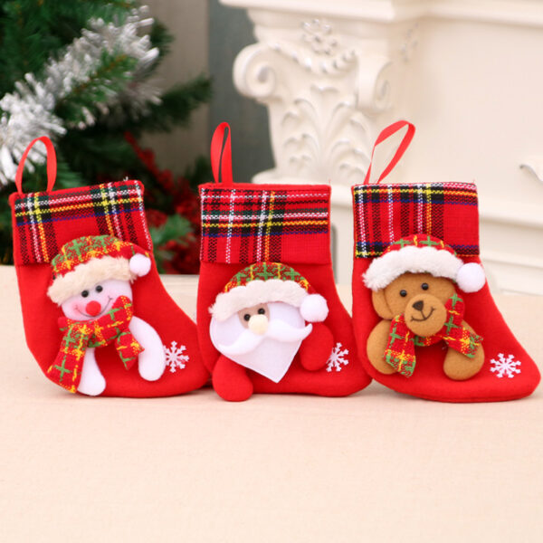 oly-54e33725f9e22633a26a1f69f264ea42 Wholesale Red Christmas Stocking Cloth Hanging Decor for Holiday Gifts