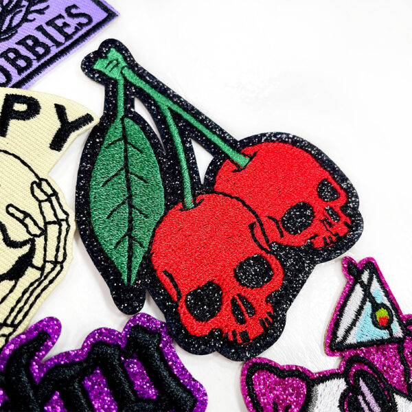 Wholesale Halloween Ghost Skull Embroidery Patches Decorative Iron-on Patches for Clothing Boutique Resale Accessory