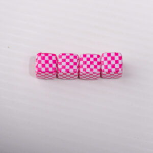 W352 rose red plaid square beads
