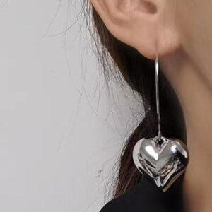Wholesale Silver Heart Shaped Earrings for Women Elegant Fashion Jewelry Gift