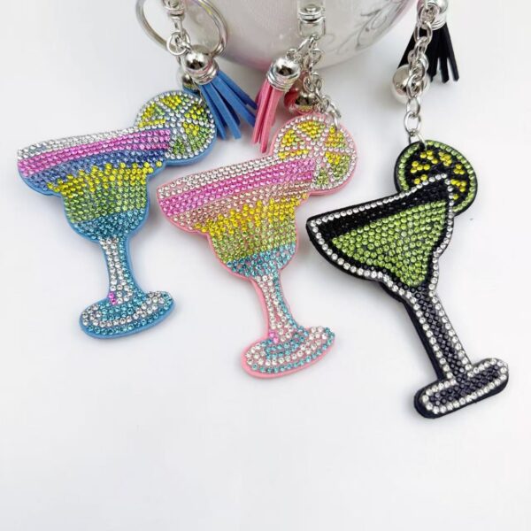 Wholesale Rhinestone Wine Glass Keychain Tassel Key Ring Fashion Accessory Gift for Wedding