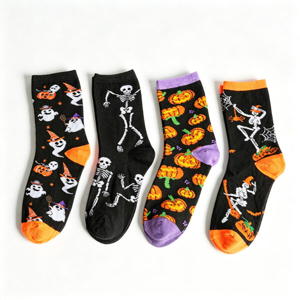 Wholesale Polyester Cotton Moisture Wicking Mid Calf Socks Halloween Cartoon Pumpkin Skeleton Unisex Party Socks