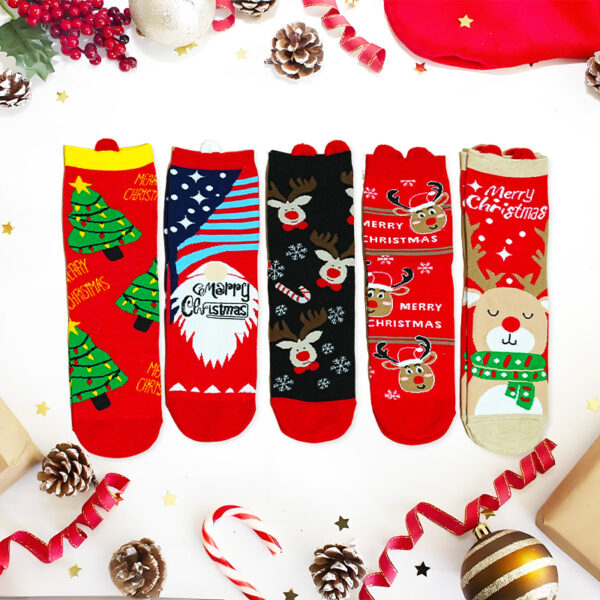 oly-5785b3be35f2a645dc1e9b598970b70a Wholesale Cute Cartoon Christmas Mid Calf Socks for Women Festive Party Everyday Wear