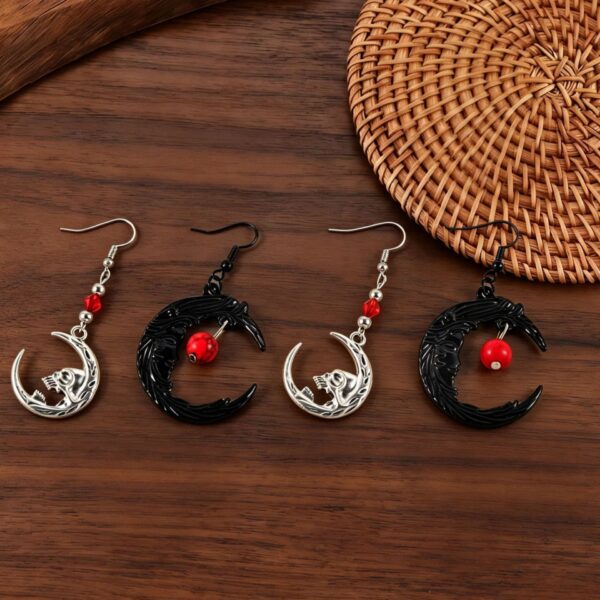 oly-58f18e421d533a83ba2b1e6f469f388c Wholesale Retro Halloween Ear Hooks Zinc Alloy Bat Skull Spider Design Jewelry Accessory