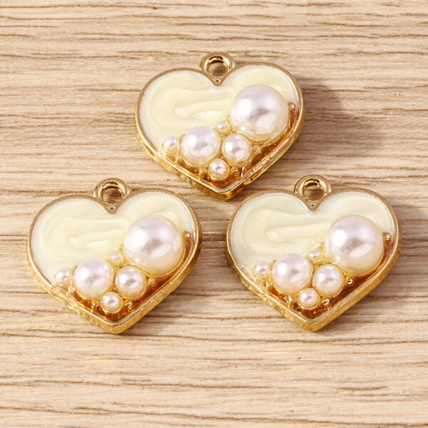 Wholesale 10 Pcs Pink Heart Pendants with Pearl Inlay Romantic DIY Fashion Accessory
