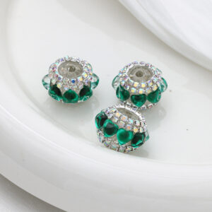 Hole green / 20mm love cat eye lantern beads