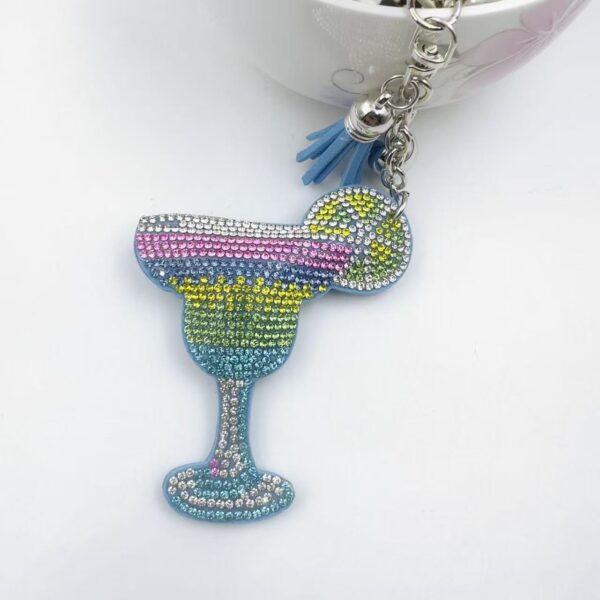 Wholesale Rhinestone Wine Glass Keychain Tassel Key Ring Fashion Accessory Gift for Wedding