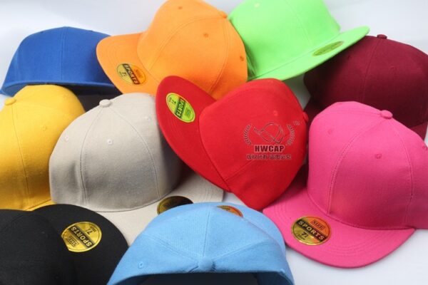 oly-5b83e5078857ac761eb539da90f9e87b Wholesale Solid Color Flat Brim Baseball Cap Korean Hip Hop Street Style for Adults