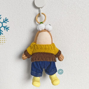(excluding baby) yellow sweater + dark blue jeans + yellow shoes ( / 15cm