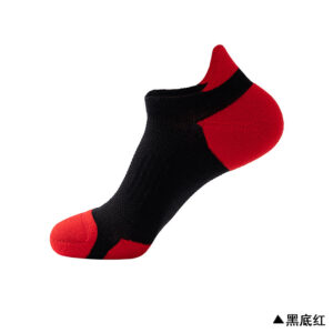 Red on black / One size fits all 38-44