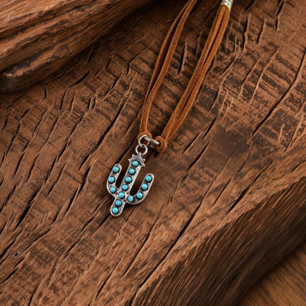 oly-5e34b58516eb1180cb0816fc68f2065f Wholesale Retro Turquoise Cactus Pendant Bracelet Set Bohemian Jewelry Accessory Gift