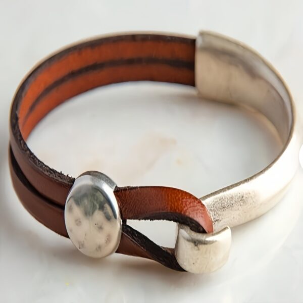 Wholesale Vintage Double Layer PU Leather and Alloy Men's Bracelet Creative Spliced Design Jewelry Accessory Gift