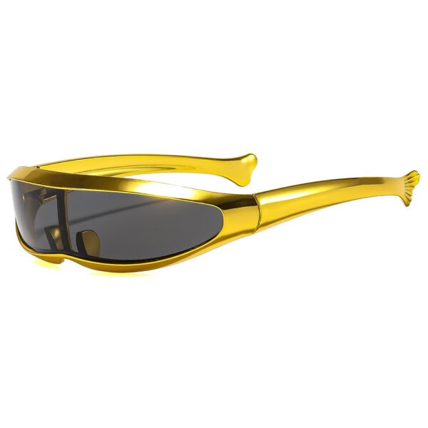 Wholesale Future Blue Punk Sunglasses Ring Detail Trendy Fashion Accessory Sun Protection