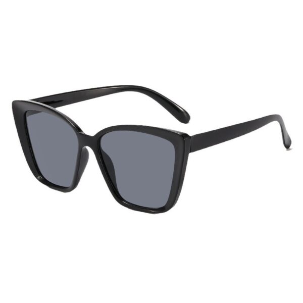 Wholesale Trendy Cat-Eye Sunglasses with Resin Anti Blue Light Lenses for Women Party Fashion Accessory