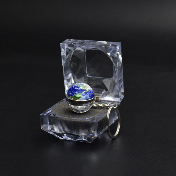Wholesale Metal Solar System Keychain with Glass Ball Stylish Wedding Gift, Boutique Accessory