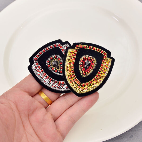 oly-6388a53555290c0f31eef90742f14bfa Wholesale Embroidered Tiger Lion Patch 3D Beaded Applique - Fashion DIY Accessory for Bags or Clothing