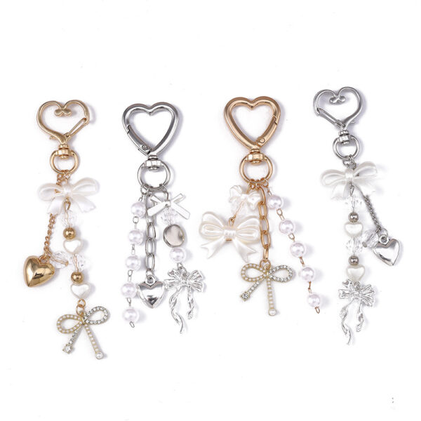 Wholesale Resin Golden Love Bow Heart Key Chain, Pearl Bow Keyring Trendy Boutique Resale Key Accessory