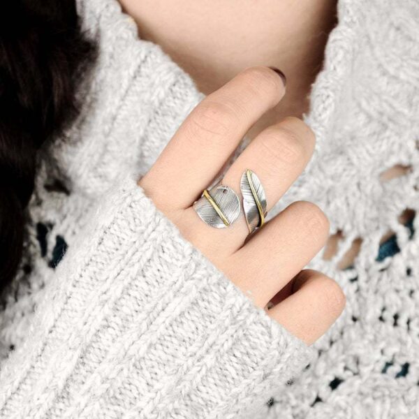 Wholesale Retro Cool Two-Tone Feather Open Ring Silver Adjustable Fashion Jewelry Accessory