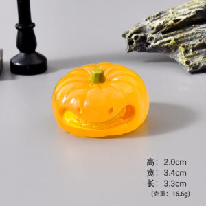 Gritted teeth / [halloween luminous pumpkin series]