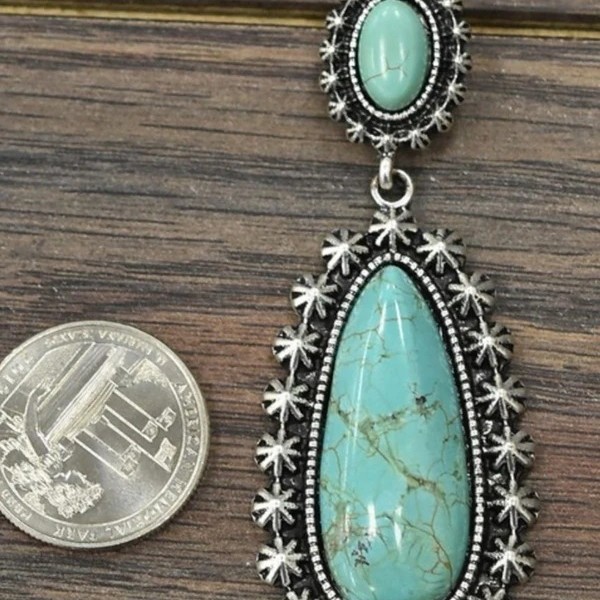 oly-66abd20def0220f9ef02d19f0a029c22 Wholesale French Retro Drop Turquoise Earrings Ancient Silver Alloy Fashion Accessory Gift