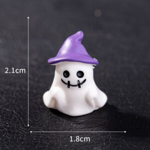 No. 17 white ghost / Horror Halloween series