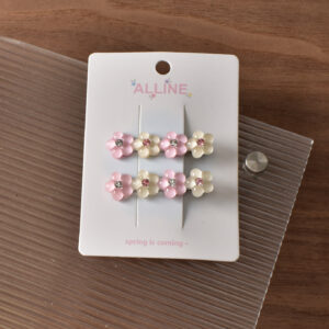 1 # Pink sparkling diamond 4 small flowers-2pcs