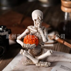 Wholesale Halloween Pumpkin Skull Man Resin Craft Home Decor Tabletop Decoration Gift