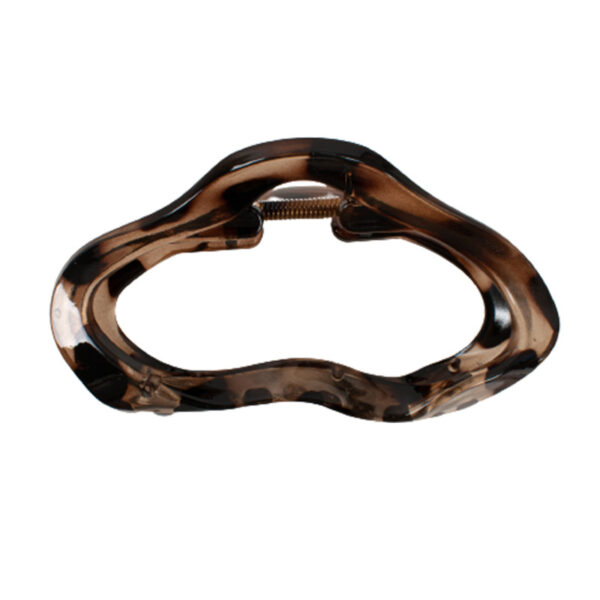 oly-6bf52d2364586ce6867dad84cfce1f8e Wholesale Plastic Hair Claw Clip Irregular Liquid Line Stylish Hair Accessory for Women