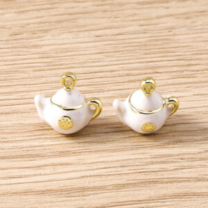 White teapot