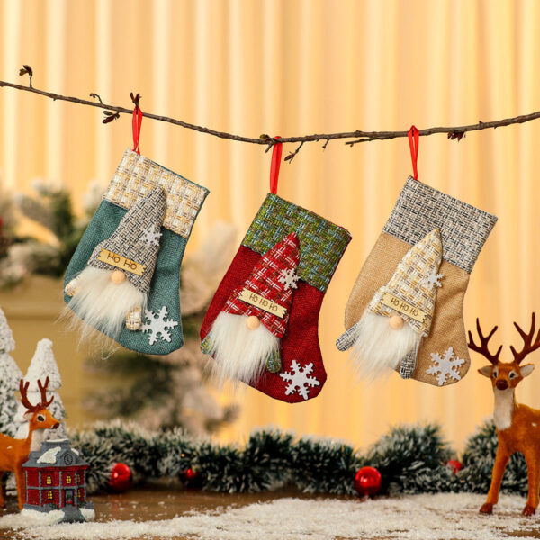 oly-7127e96db604cfcce4b081c4e36ef3ae Wholesale Korean Style Red Christmas Stockings Gift Bags for Holiday Party Decorative Accent