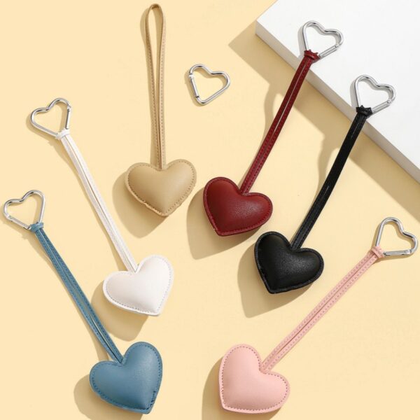 Wholesale Stylish PU Leather Heart Keychain Wine Red Car Key Accessory Boutique Resale Gift