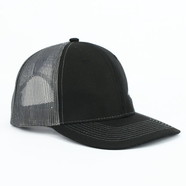 Wholesale Embroidered Breathable Mesh Baseball Cap Adjustable Flat Brim Hat for Boutique Resale