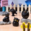 Wholesale Halloween Resin Crow Decoration with Platform for Desktop Display, Decorative Accent for Gift Giving