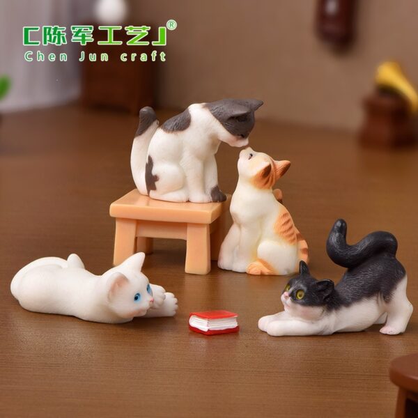 Wholesale Chinese Style Cute Kitten Resin Figurine - Animal Desktop Decor, Trendy Home Accent Gift for Boutique