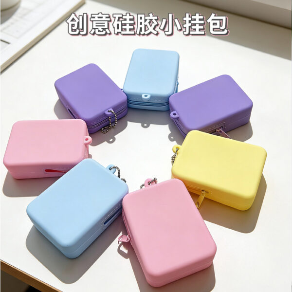 oly-741111a596652f9c71b3332a252bc664 Wholesale Silicone Coin Purse Versatile Multipurpose Storage for Car Keys Cables Lipstick Everyday Accessory or Gift