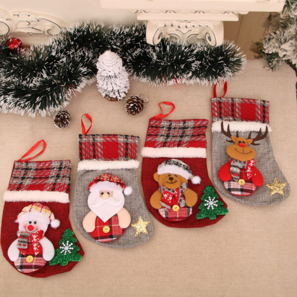 oly-74bac656359d08c6b1b08de4c158f5a1 Wholesale Plaid Christmas Stocking Decorative Accent Tree Hanging Gift Bag