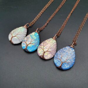 oly-77e15b10831e7161ecb1ff0f231c980b Wholesale Vintage Handmade Copper Wire Wrapped Tree of Life Pendant Necklace Color Changing Resin Crystal Jewelry Accessory